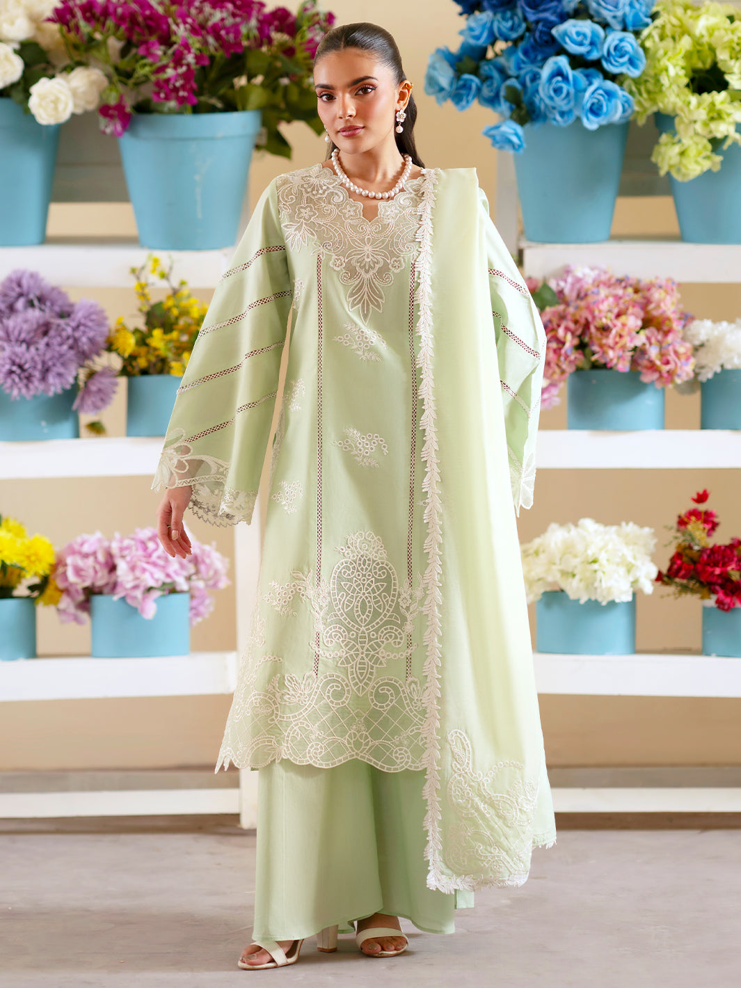 EM-004 | 3 PC Lawn – MAHNUR
